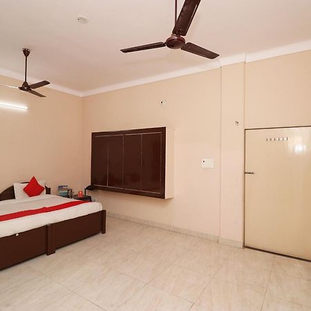 Flagship Chandra Prabha Guest House Varanasi Esterno foto